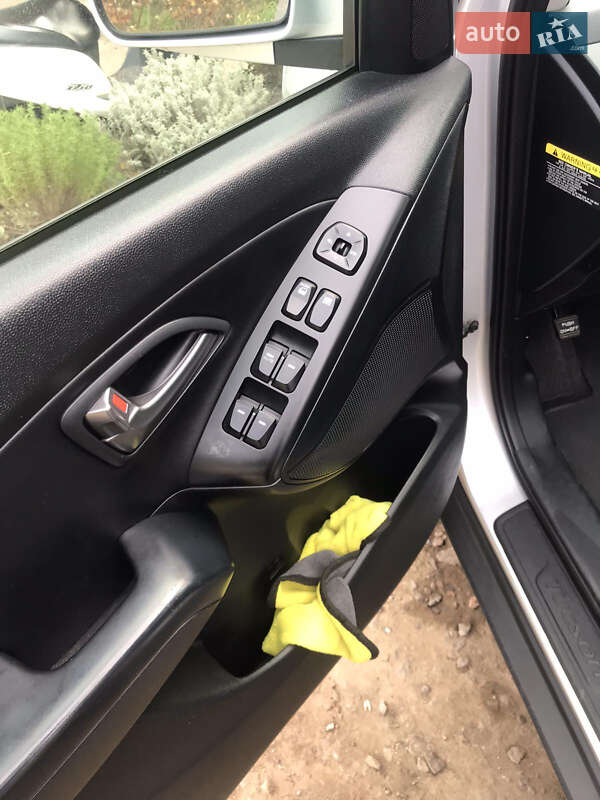 Внедорожник / Кроссовер Hyundai Tucson 2014 в Одессе