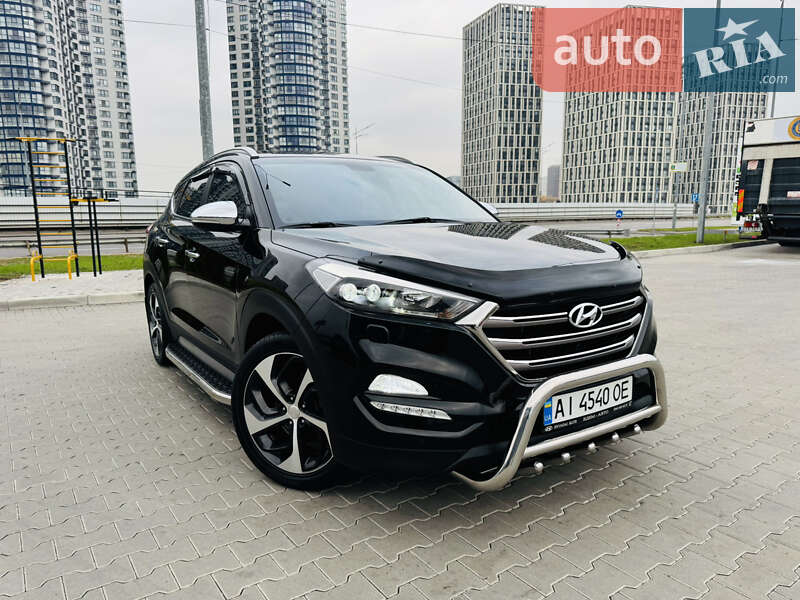 Позашляховик / Кросовер Hyundai Tucson 2017 в Києві