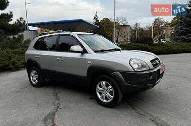 Позашляховик / Кросовер Hyundai Tucson 2007 в Полтаві