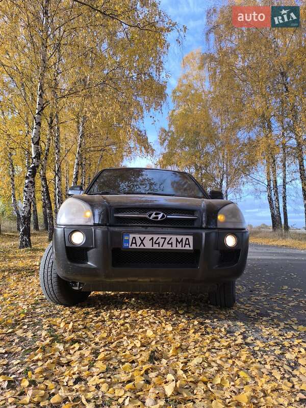 Позашляховик / Кросовер Hyundai Tucson 2007 в Краснограді