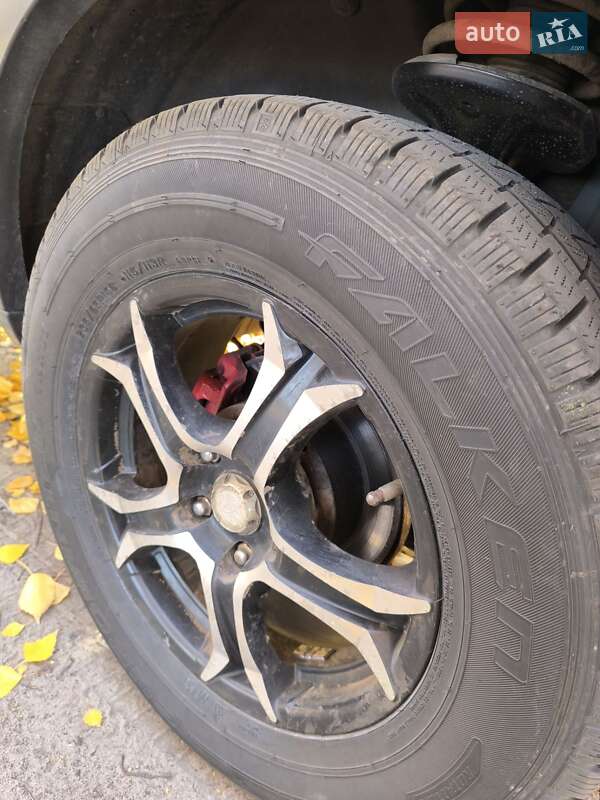 Позашляховик / Кросовер Hyundai Tucson 2007 в Краснограді