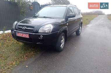 Позашляховик / Кросовер Hyundai Tucson 2008 в Ромнах