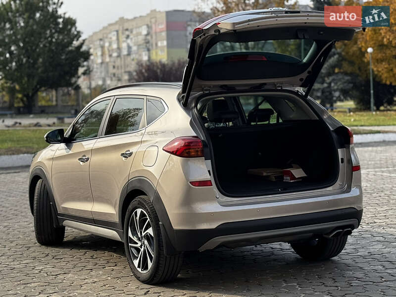 Внедорожник / Кроссовер Hyundai Tucson 2020 в Вольногорске