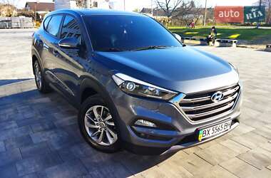 Внедорожник / Кроссовер Hyundai Tucson 2016 в Староконстантинове