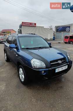 Позашляховик / Кросовер Hyundai Tucson 2004 в Чернівцях