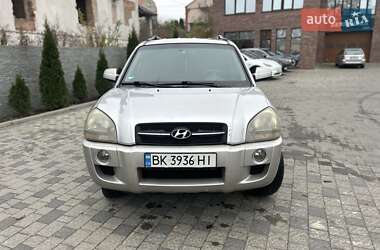 Внедорожник / Кроссовер Hyundai Tucson 2005 в 