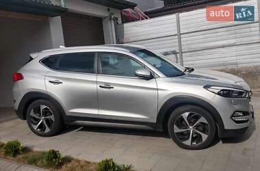 Внедорожник / Кроссовер Hyundai Tucson 2015 в Ровно