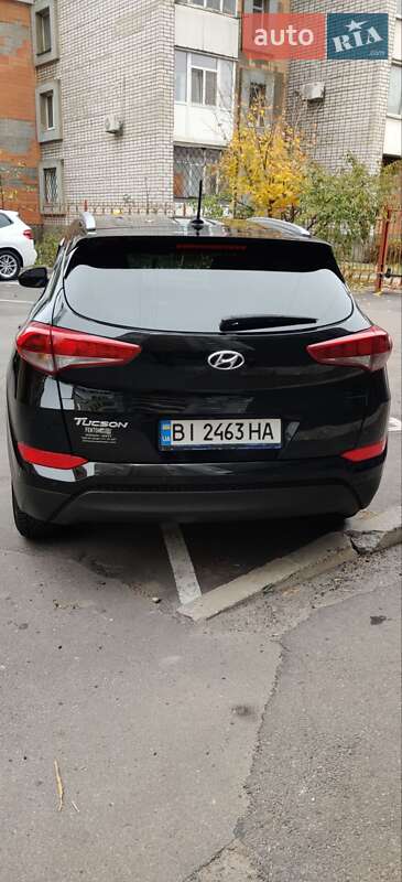 Внедорожник / Кроссовер Hyundai Tucson 2015 в Кременчуге