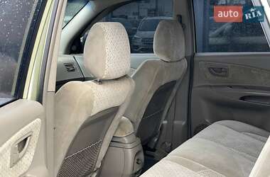 Внедорожник / Кроссовер Hyundai Tucson 2005 в 