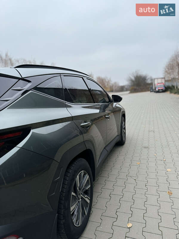 Внедорожник / Кроссовер Hyundai Tucson 2021 в 
