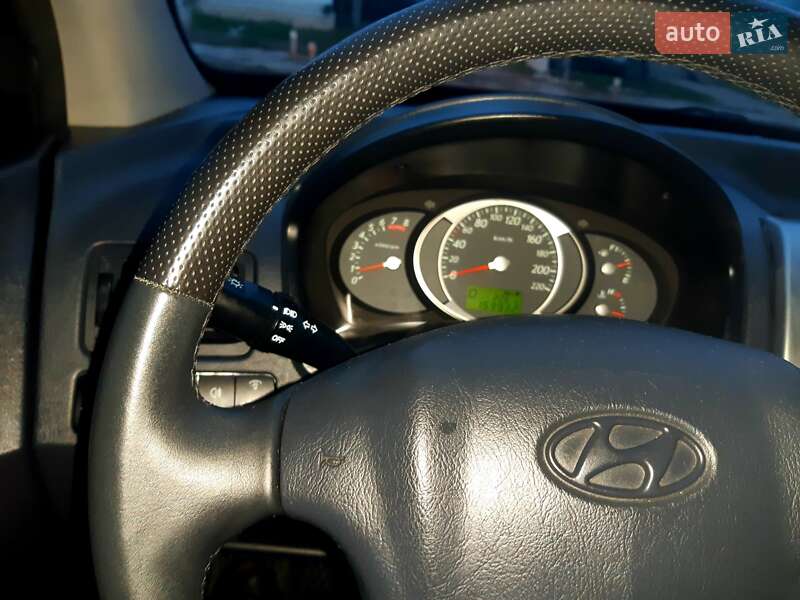 Внедорожник / Кроссовер Hyundai Tucson 2011 в Кельменцах