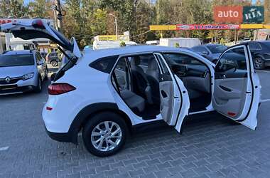 Внедорожник / Кроссовер Hyundai Tucson 2019 в 
