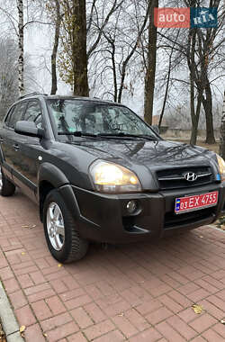 Внедорожник / Кроссовер Hyundai Tucson 2007 в Хороле