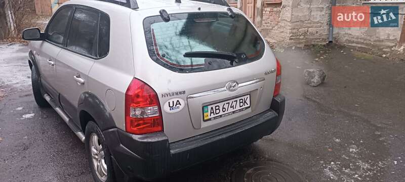 Позашляховик / Кросовер Hyundai Tucson 2007 в Вінниці фото 4 Позашляховик / Кросовер Hyundai Tucson 2007 в Вінниці