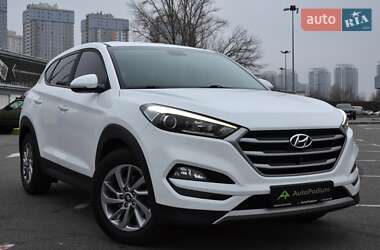 Позашляховик / Кросовер Hyundai Tucson 2017 в Києві