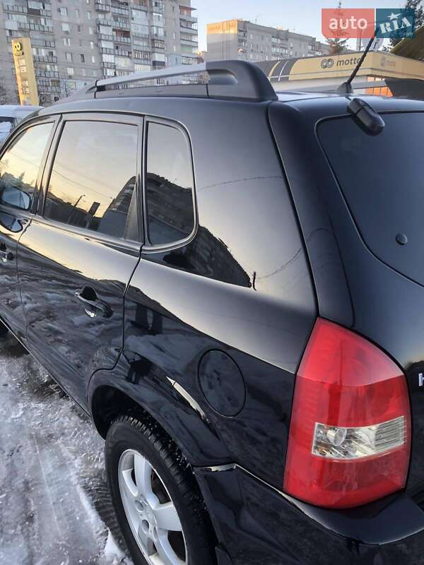 Внедорожник / Кроссовер Hyundai Tucson 2007 в Житомире