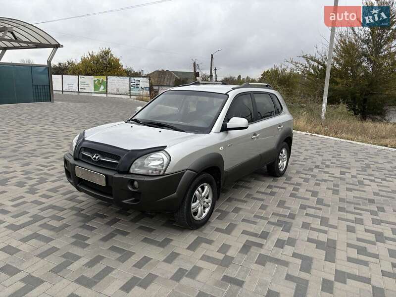 Позашляховик / Кросовер Hyundai Tucson 2008 в Дніпрі