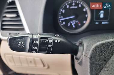 Внедорожник / Кроссовер Hyundai Tucson 2015 в 