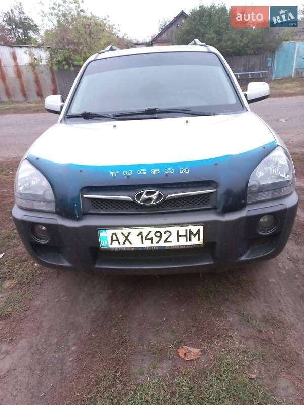 Позашляховик / Кросовер Hyundai Tucson 2008 в Краснограді