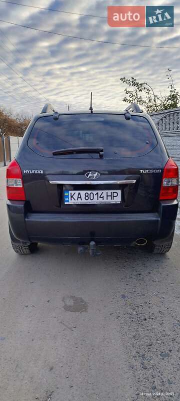 Позашляховик / Кросовер Hyundai Tucson 2009 в Глобиному
