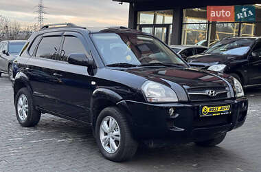 Позашляховик / Кросовер Hyundai Tucson 2008 в Чернівцях