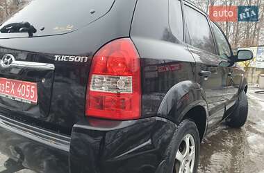 Внедорожник / Кроссовер Hyundai Tucson 2006 в Конотопе