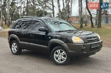 Позашляховик / Кросовер Hyundai Tucson 2008 в Охтирці