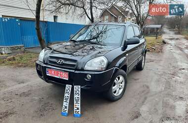 Позашляховик / Кросовер Hyundai Tucson 2007 в Полтаві