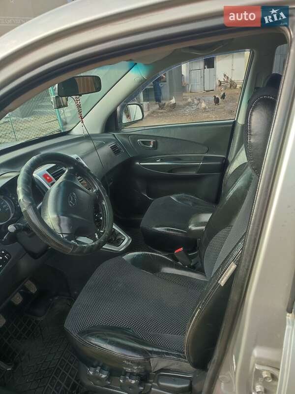 Позашляховик / Кросовер Hyundai Tucson 2007 в Дрогобичі фото 13 Позашляховик / Кросовер Hyundai Tucson 2007 в Дрогобичі
