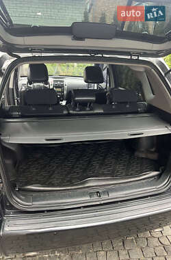Внедорожник / Кроссовер Hyundai Tucson 2010 в 