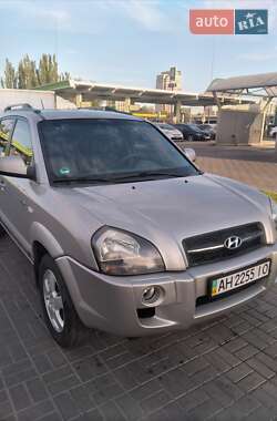 Внедорожник / Кроссовер Hyundai Tucson 2005 в Днепре