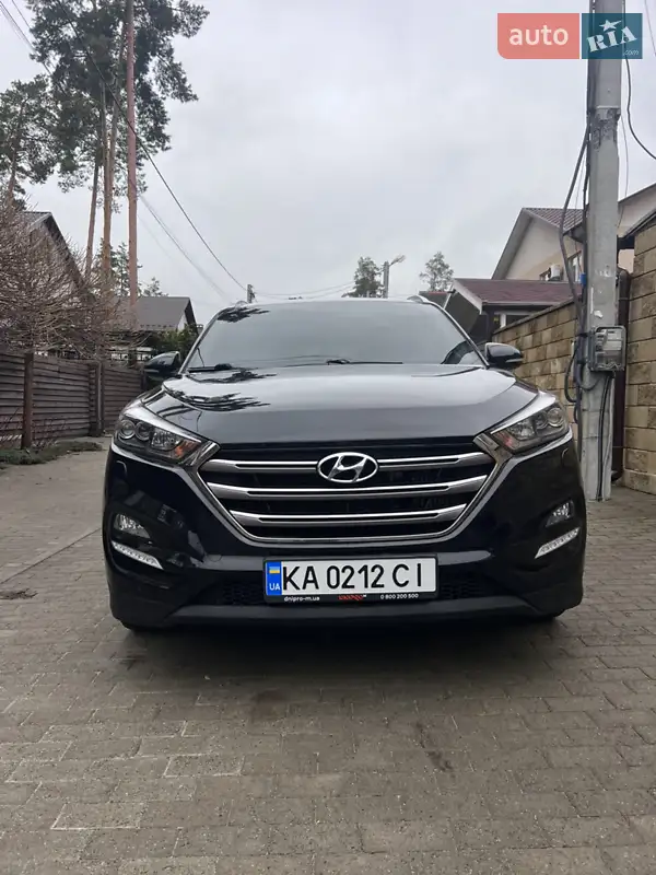 Позашляховик / Кросовер Hyundai Tucson 2018 в 