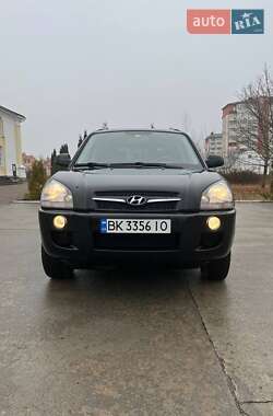 Позашляховик / Кросовер Hyundai Tucson 2009 в Вараші