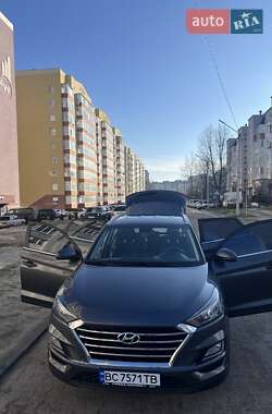 Позашляховик / Кросовер Hyundai Tucson 2018 в 