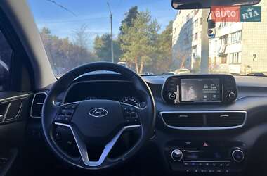 Позашляховик / Кросовер Hyundai Tucson 2018 в 