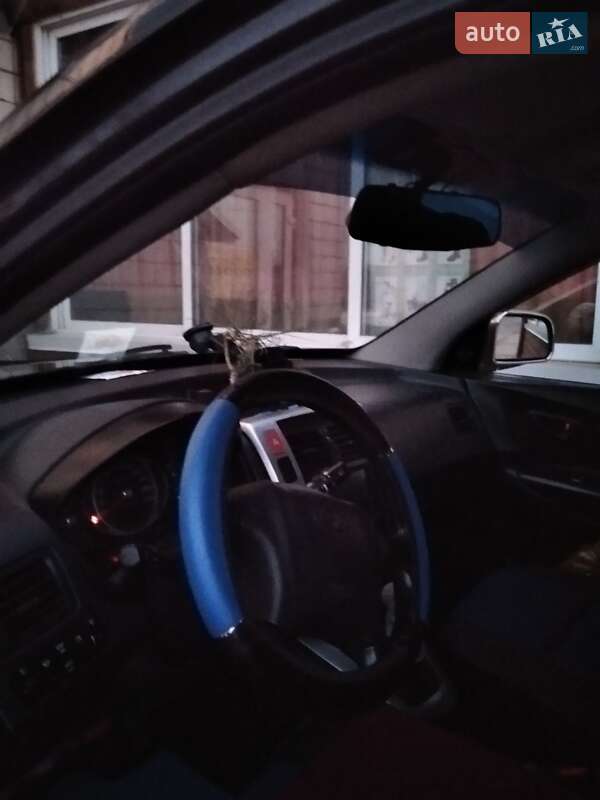 Позашляховик / Кросовер Hyundai Tucson 2008 в Кривому Розі