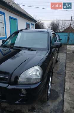 Внедорожник / Кроссовер Hyundai Tucson 2007 в Змиеве