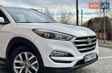 Внедорожник / Кроссовер Hyundai Tucson 2016 в Виннице