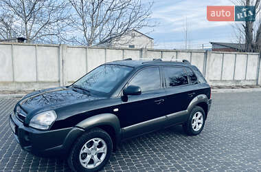 Позашляховик / Кросовер Hyundai Tucson 2009 в Житомирі