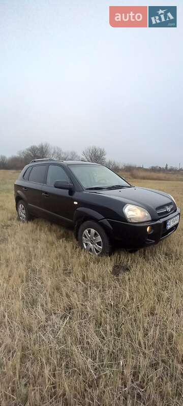 Позашляховик / Кросовер Hyundai Tucson 2006 в Васильківці