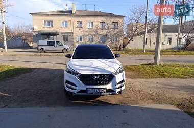 Позашляховик / Кросовер Hyundai Tucson 2017 в Вознесенську