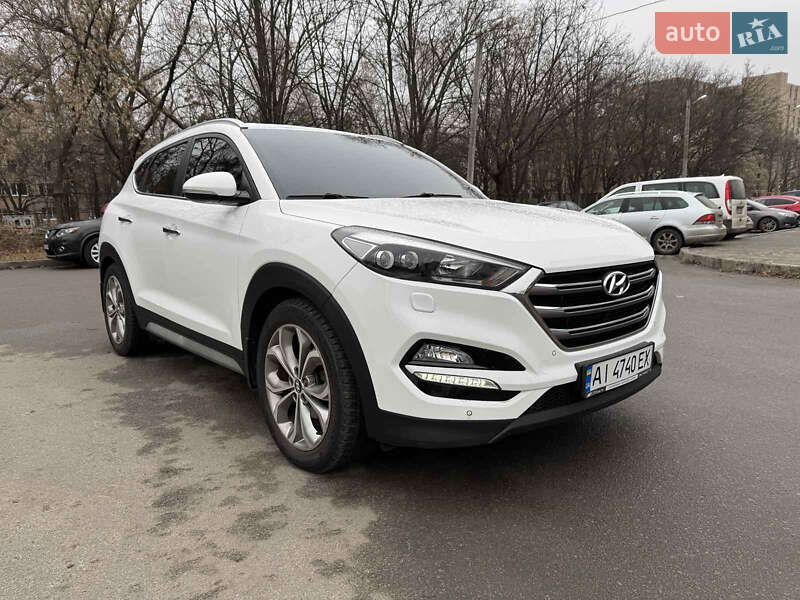 Позашляховик / Кросовер Hyundai Tucson 2017 в Києві