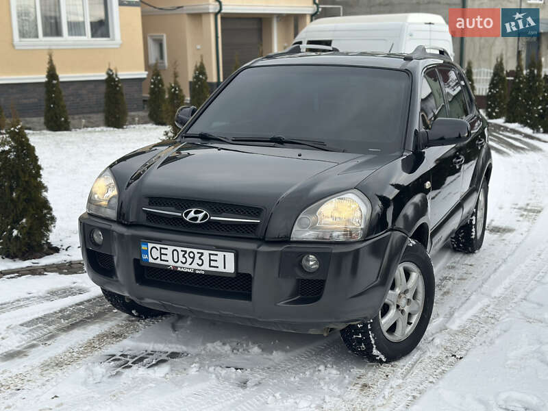 Внедорожник / Кроссовер Hyundai Tucson 2004 в Черновцах