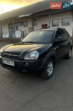 Позашляховик / Кросовер Hyundai Tucson 2008 в Полтаві