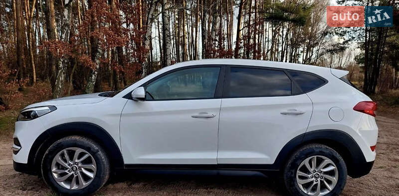 Позашляховик / Кросовер Hyundai Tucson 2017 в Чернігові