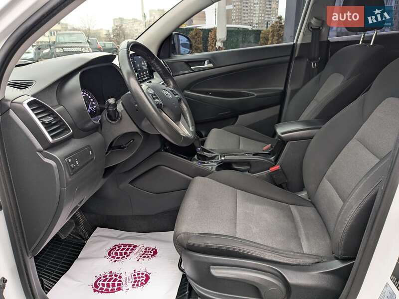 Позашляховик / Кросовер Hyundai Tucson 2020 в Києві
