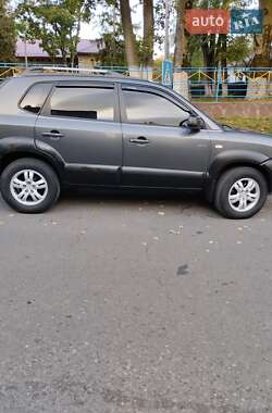 Внедорожник / Кроссовер Hyundai Tucson 2008 в 
