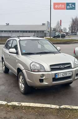 Внедорожник / Кроссовер Hyundai Tucson 2009 в Полтаве