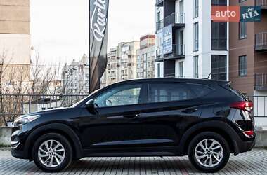 Внедорожник / Кроссовер Hyundai Tucson 2017 в 