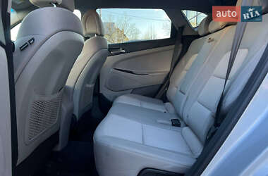 Внедорожник / Кроссовер Hyundai Tucson 2018 в 